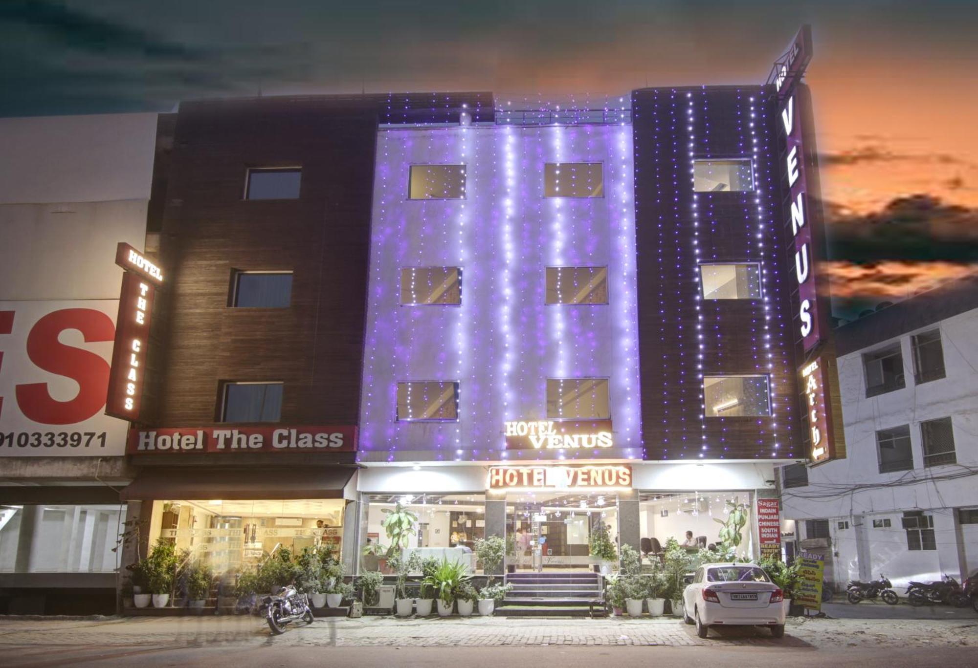 Hotel Venus Plaza Нью-Делі Екстер'єр фото