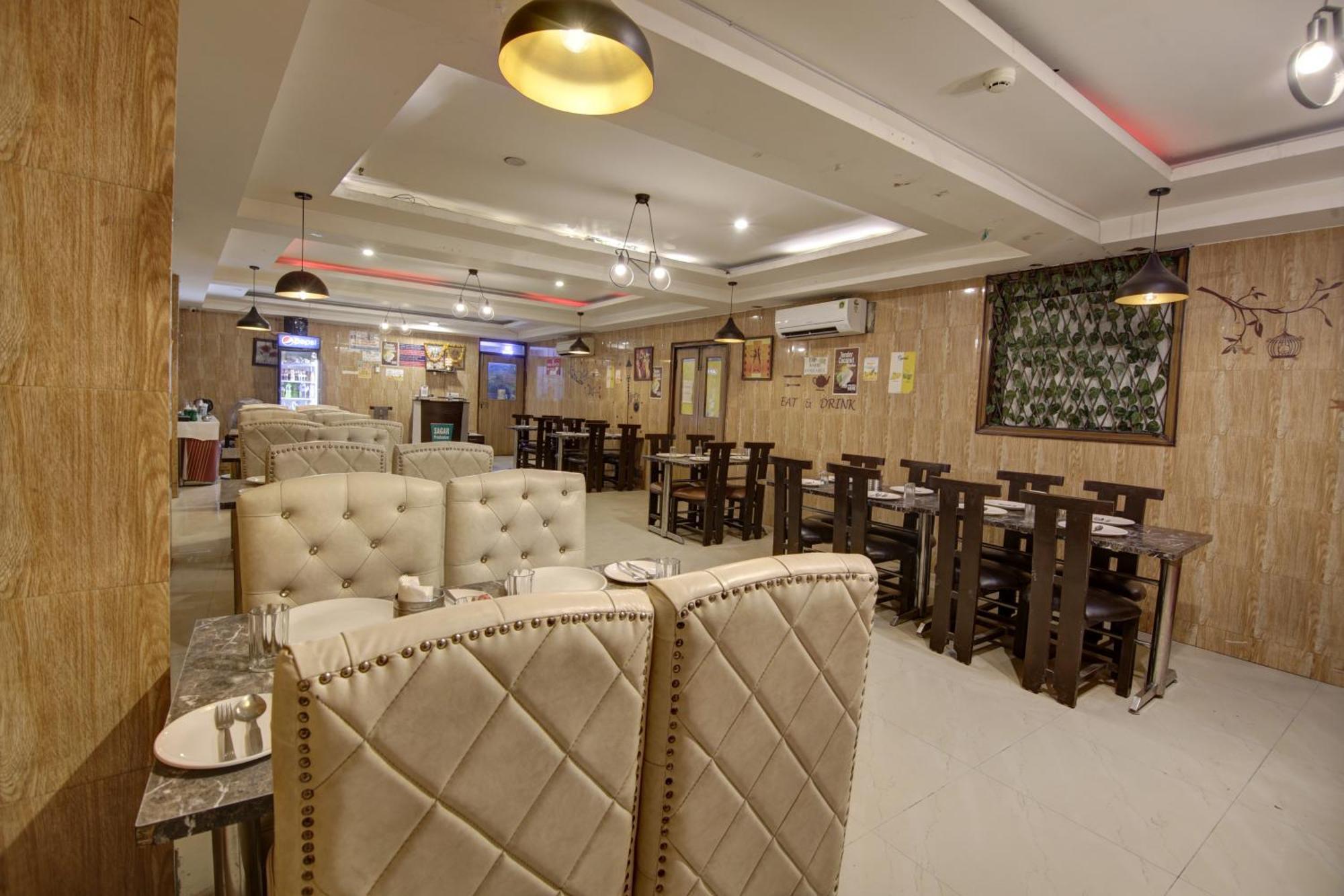 Hotel Venus Plaza Нью-Делі Екстер'єр фото