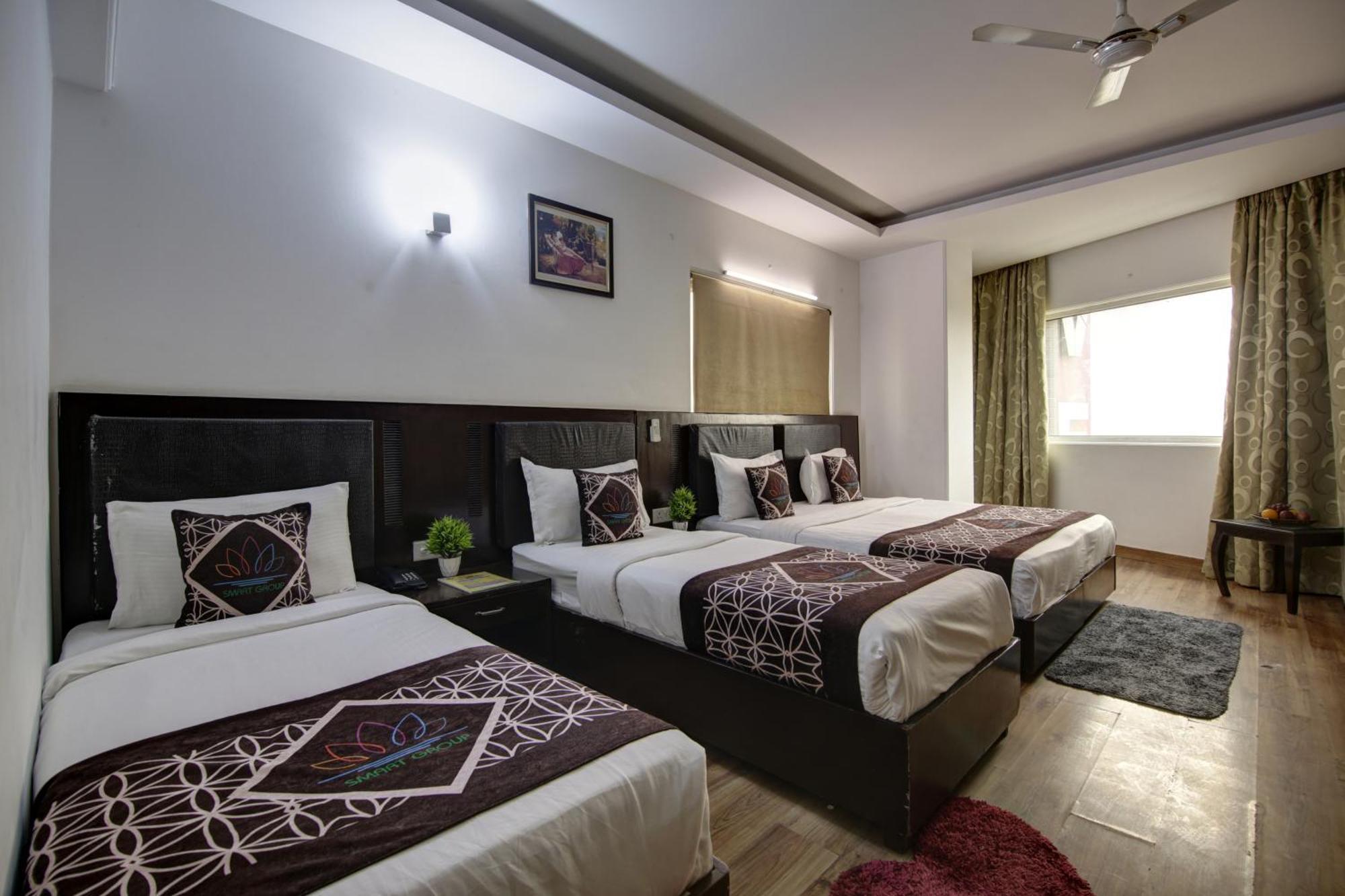 Hotel Venus Plaza Нью-Делі Екстер'єр фото
