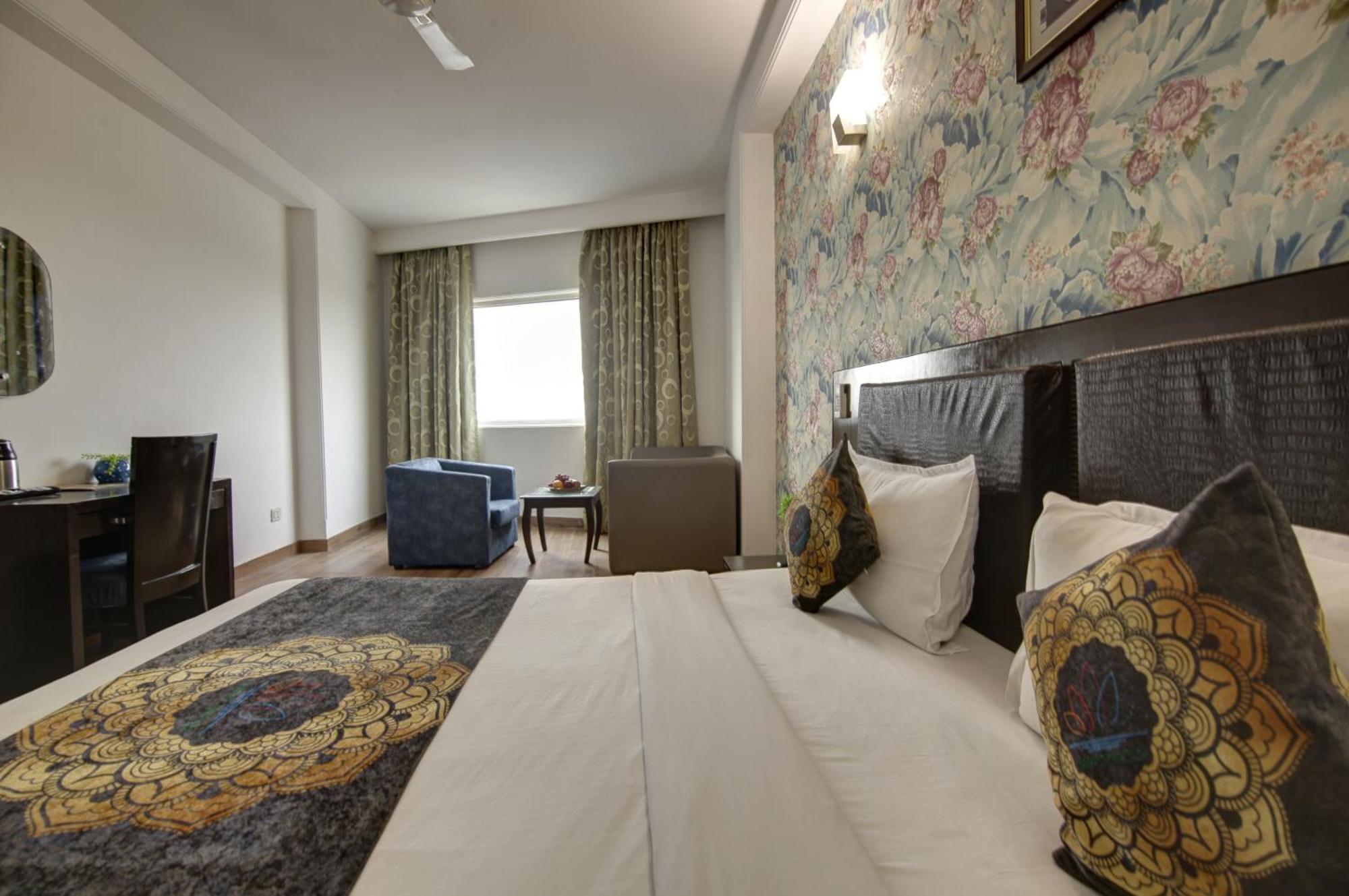Hotel Venus Plaza Нью-Делі Екстер'єр фото